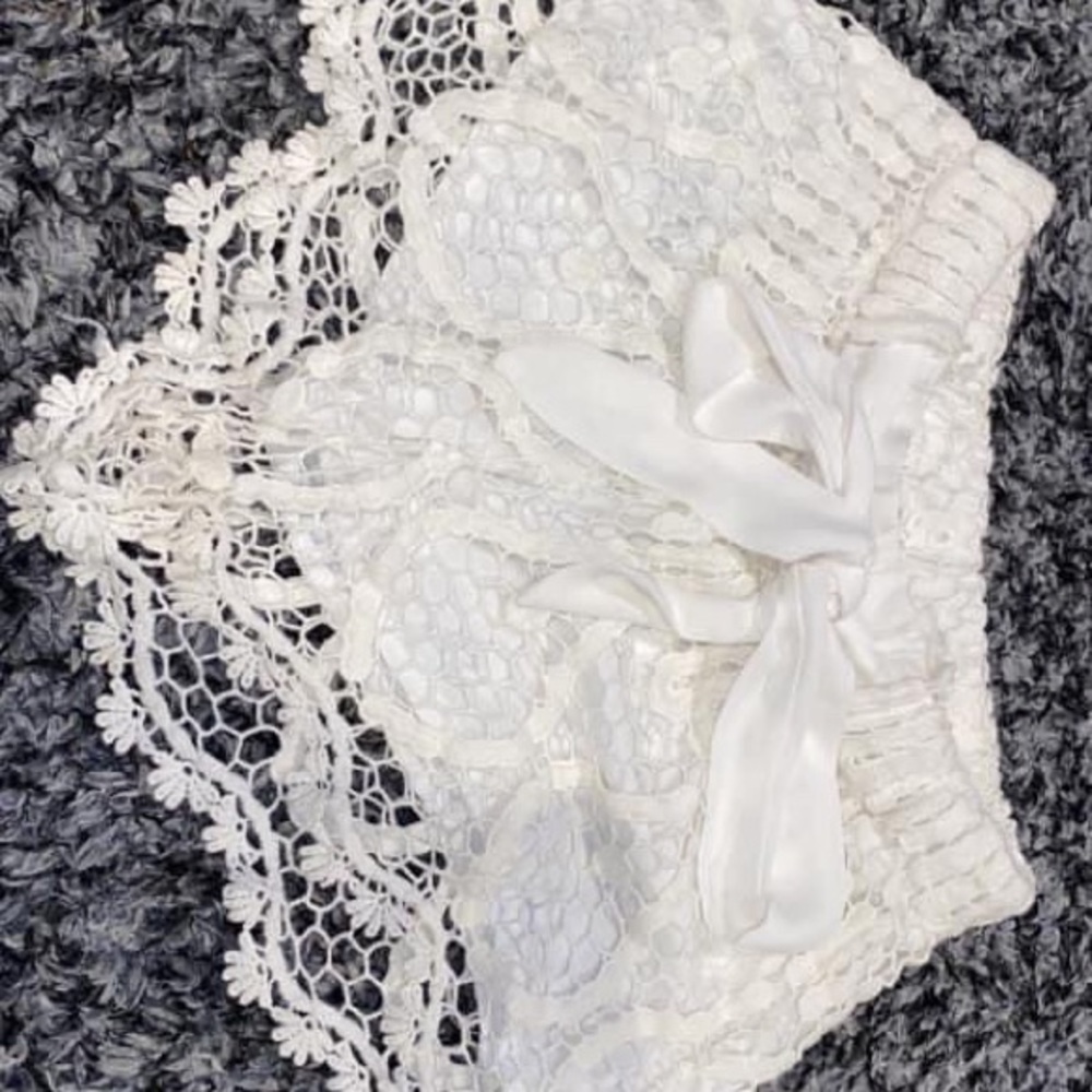 Lace shorts